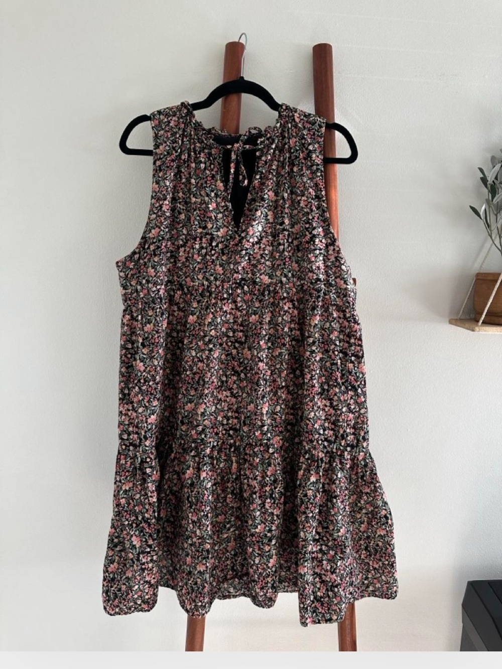 BB Dakota x Steve Madden Floral Tiered Sleeveless Mini Dress XL Pink Black